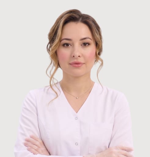 Врачи