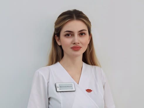 Врачи